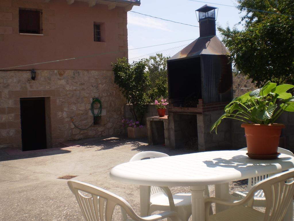 Los Olmos Holiday Home Fuentiduena المظهر الخارجي الصورة